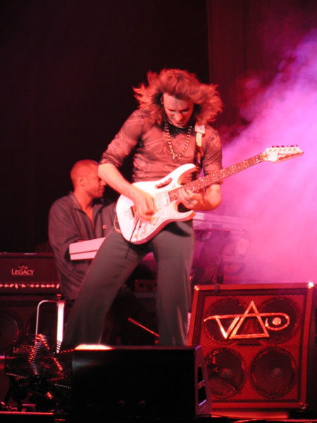 450px-Steve-Vai.jpg